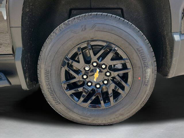 2026 Chevrolet Silverado EV LT