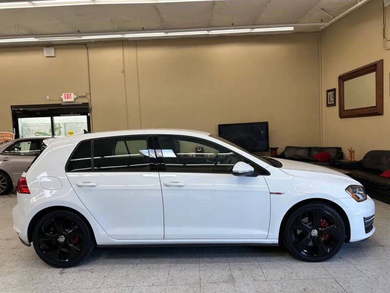 2016 Volkswagen Golf GTI