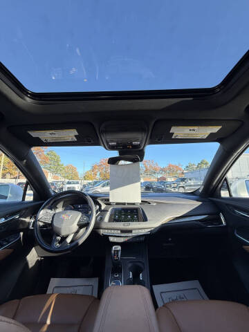 2019 Cadillac XT4 Premium Luxury