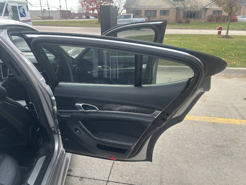 2013 Porsche Panamera Turbo