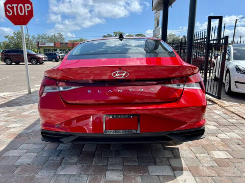 2021 Hyundai Elantra