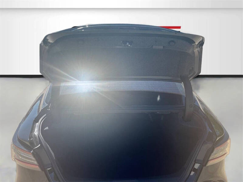 2023 Nissan Maxima 3.5 SR