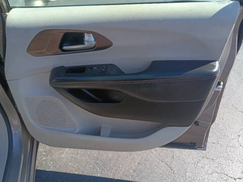 2017 Chrysler Pacifica Touring Plus