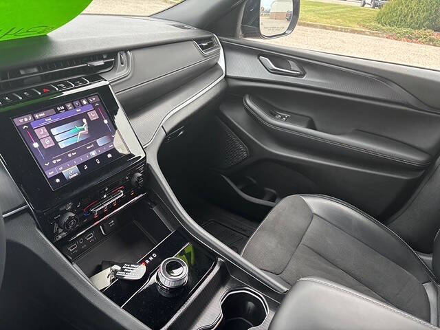 2024 Jeep Grand Cherokee L Altitude