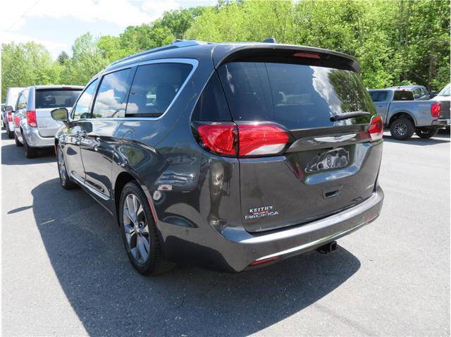 2019 Chrysler Pacifica Limited