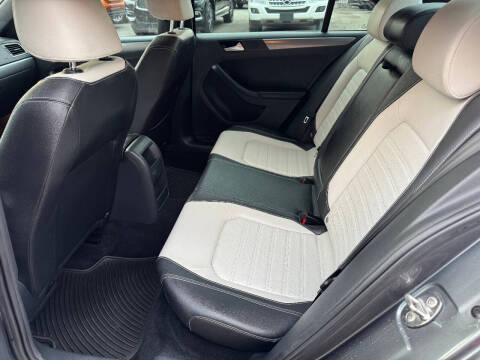 2016 Volkswagen Jetta 1.8T Sport