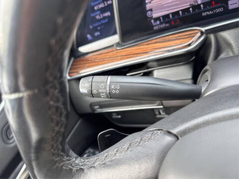 2023 Cadillac Escalade Luxury