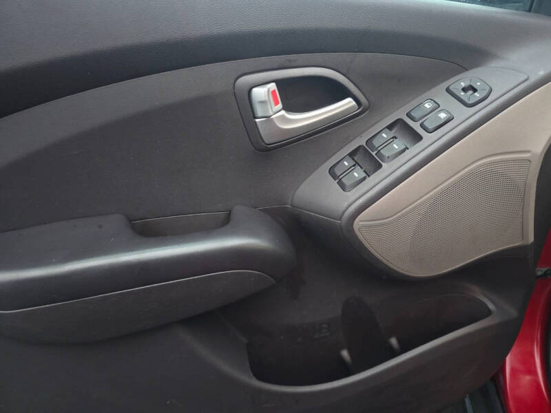 2012 Hyundai Tucson GL