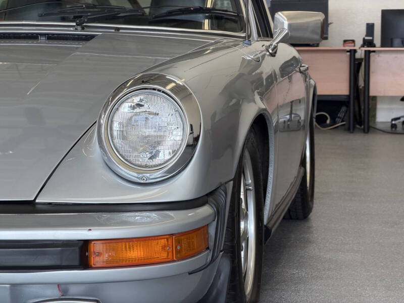 1975 Porsche 911