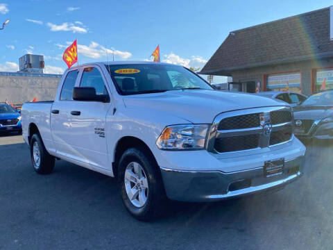 2024 RAM 1500 Classic