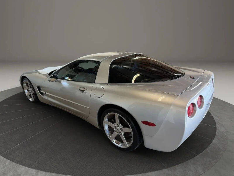 2004 Chevrolet Corvette
