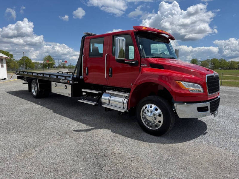 2025 International MV607