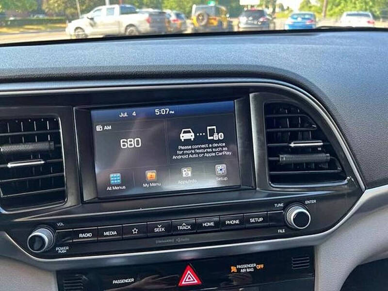 2020 Hyundai Elantra