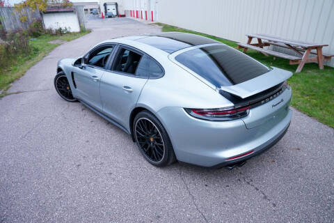 2018 Porsche Panamera 4S