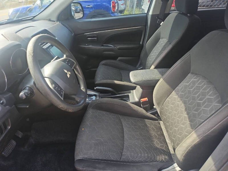 2020 Mitsubishi Outlander Sport ES