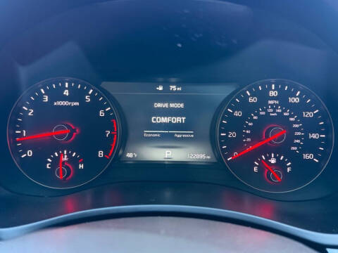 2017 Kia Cadenza Premium