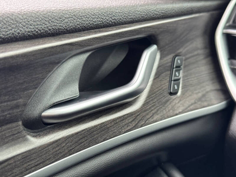 2023 Jeep Grand Cherokee 30th Anniversary 4xe