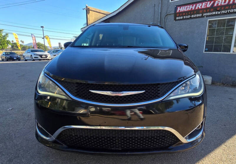 2017 Chrysler Pacifica Touring Plus