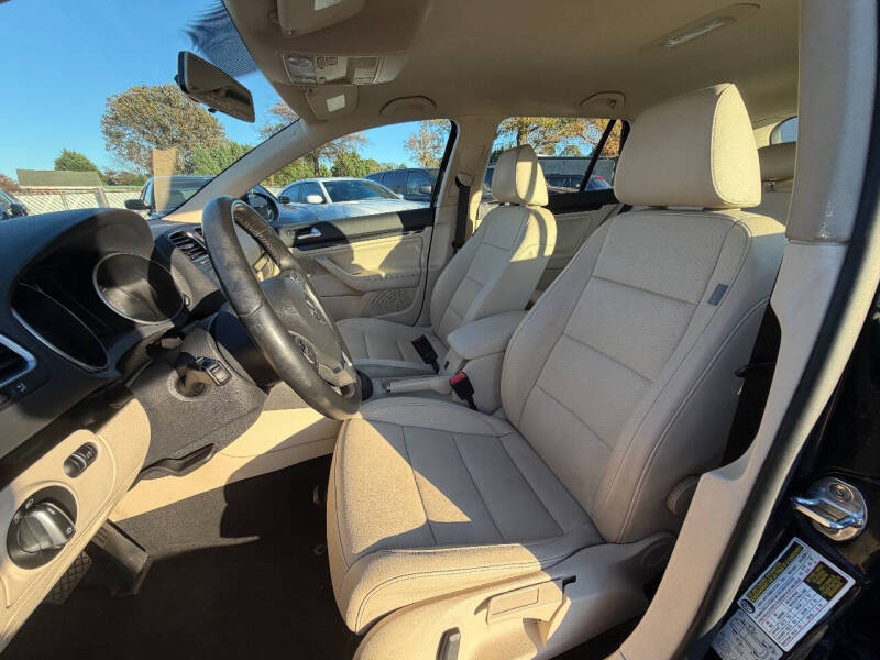 2014 Volkswagen Jetta SportWagen SE PZEV