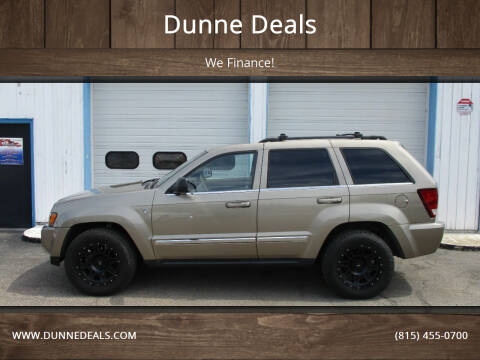 2005 Jeep Grand Cherokee for sale at Dunne Deals in Crystal Lake IL