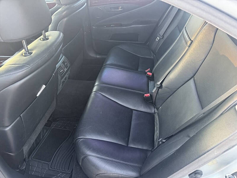2007 Lexus LS 460