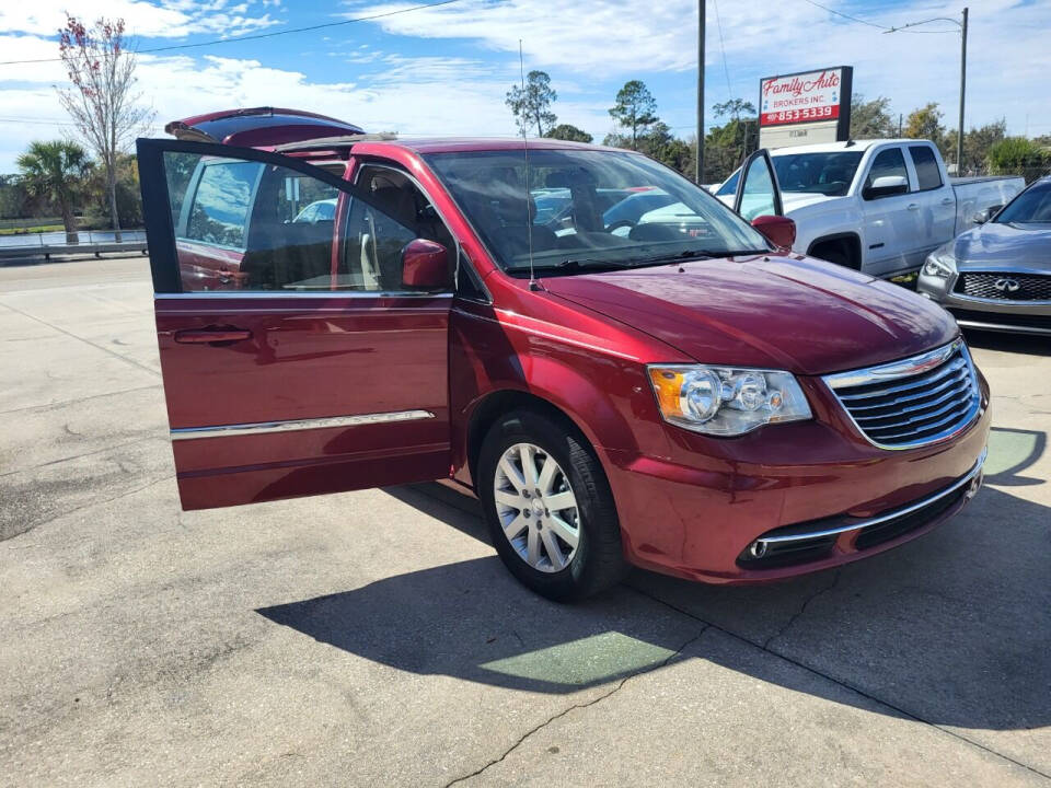 2016 Chrysler Town and Country for sale at FAMILY AUTO BROKERS in Longwood, FL