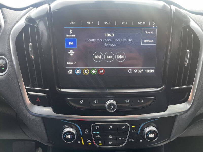 2021 Chevrolet Traverse LT Leather