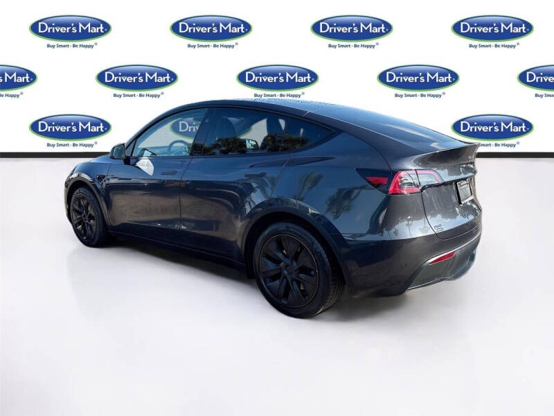 2025 Tesla Model Y Long Range