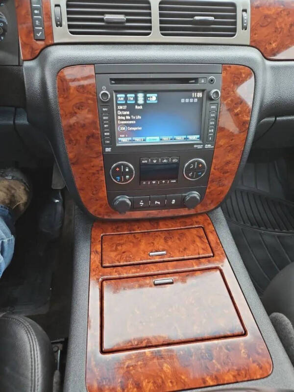 2012 Chevrolet Avalanche LTZ