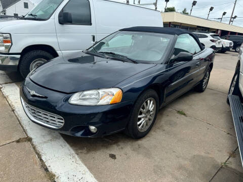 2002 Chrysler Sebring for sale at Corridor Motors in Cedar Rapids IA