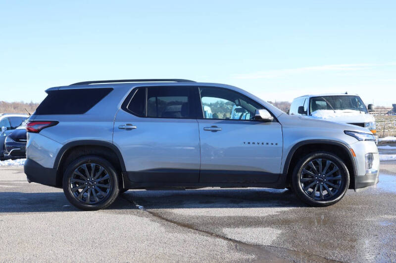 2023 Chevrolet Traverse RS