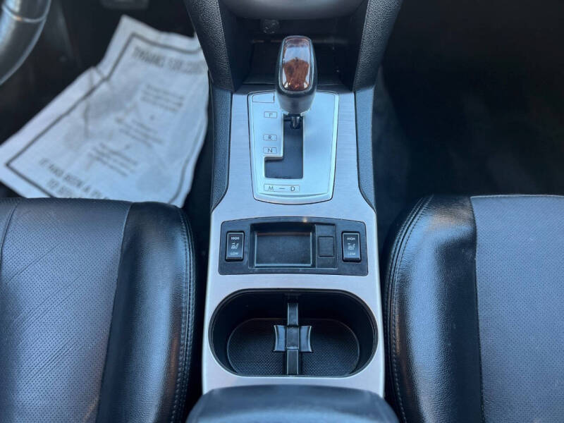 2013 Subaru Legacy 2.5i Limited