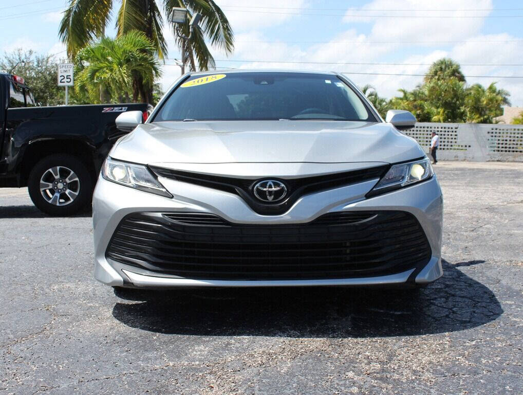 2018 Toyota Camry Sedan - $19,995