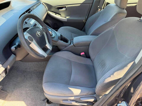 2011 Toyota Prius Two