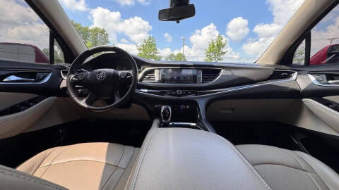 2020 Buick Enclave Essence