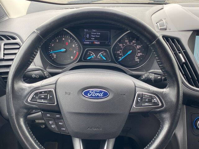 2019 Ford Escape SEL