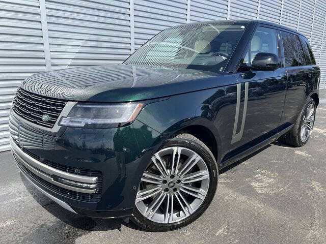 2025 Land Rover Range Rover P530 SE