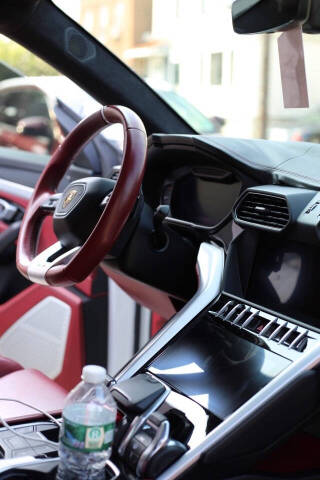 2019 Lamborghini Urus