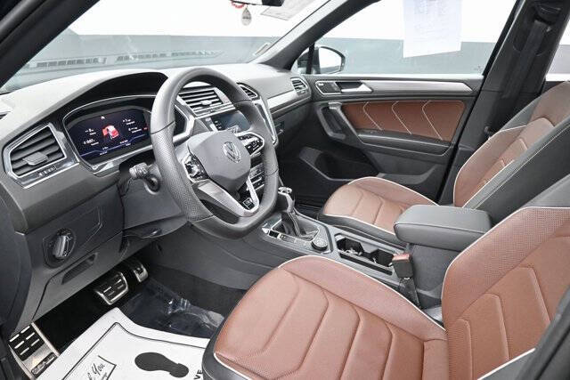 2024 Volkswagen Tiguan SEL R-Line 4Motion