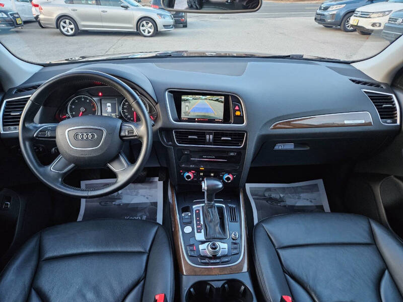 2017 Audi Q5 2.0T quattro Premium