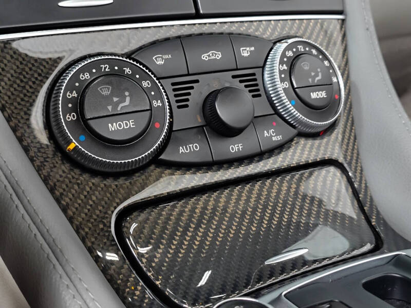 2012 Mercedes-Benz SL-Class SL 63 AMG