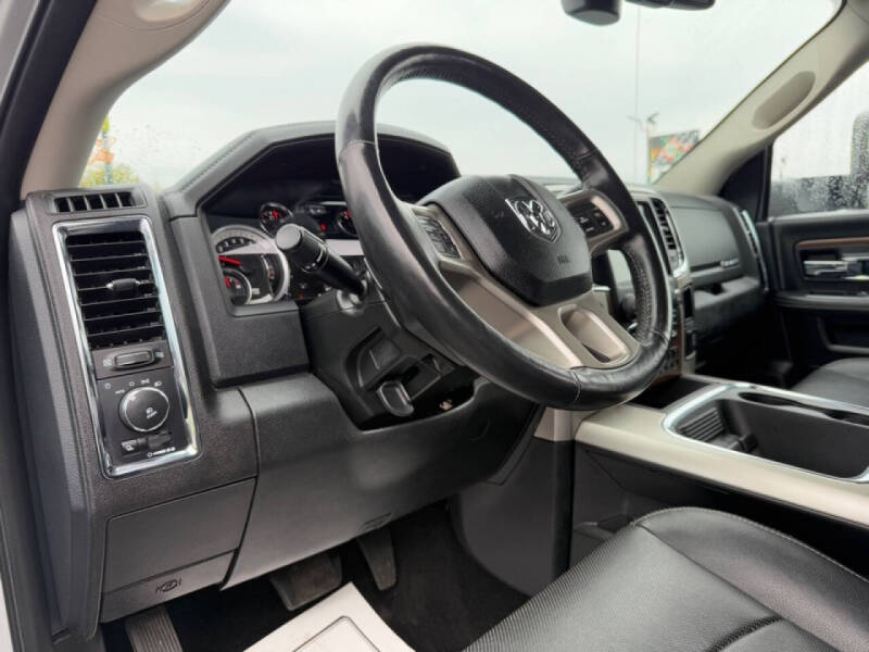 2017 RAM 2500 Laramie