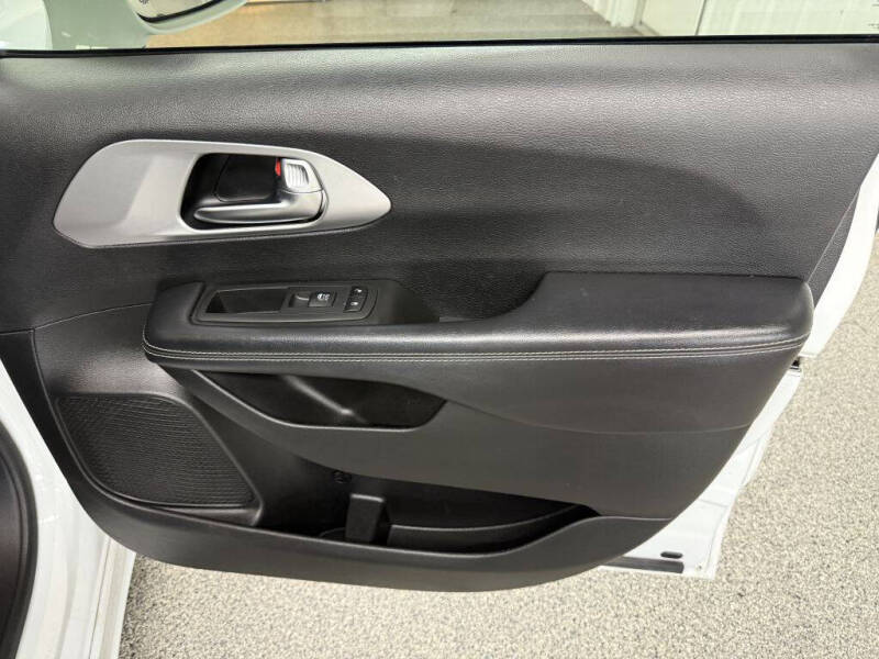 2019 Chrysler Pacifica Touring L Plus