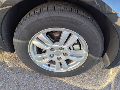 2015 Chevrolet Sonic LT Auto