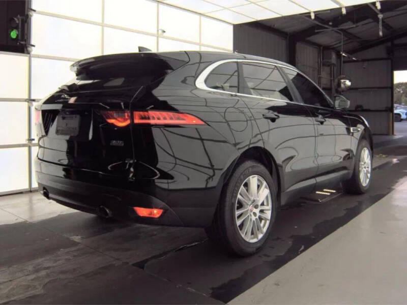 2020 Jaguar F-PACE 30t Prestige