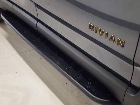 2023 Rivian R1T Adventure