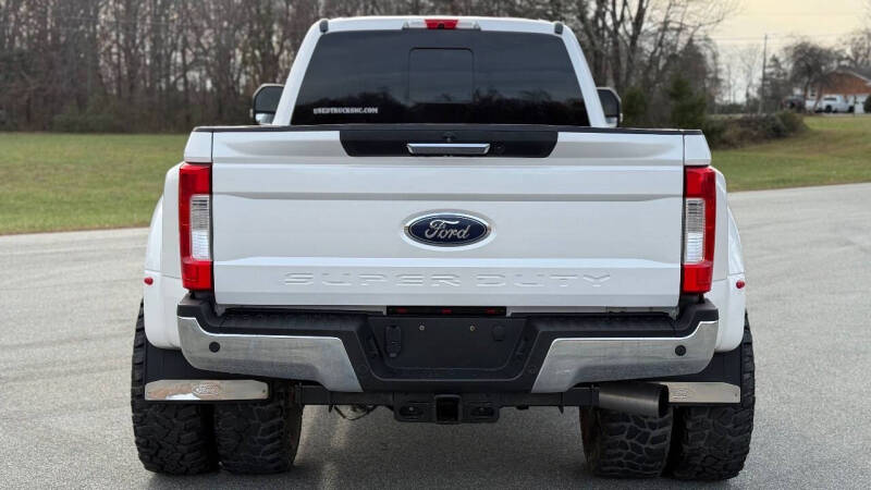 2017 Ford F-350 Super Duty Lariat