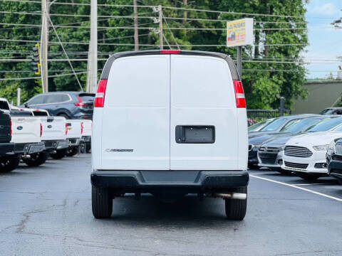 2021 Chevrolet Express 2500