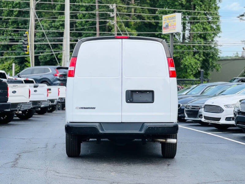 2021 Chevrolet Express 2500
