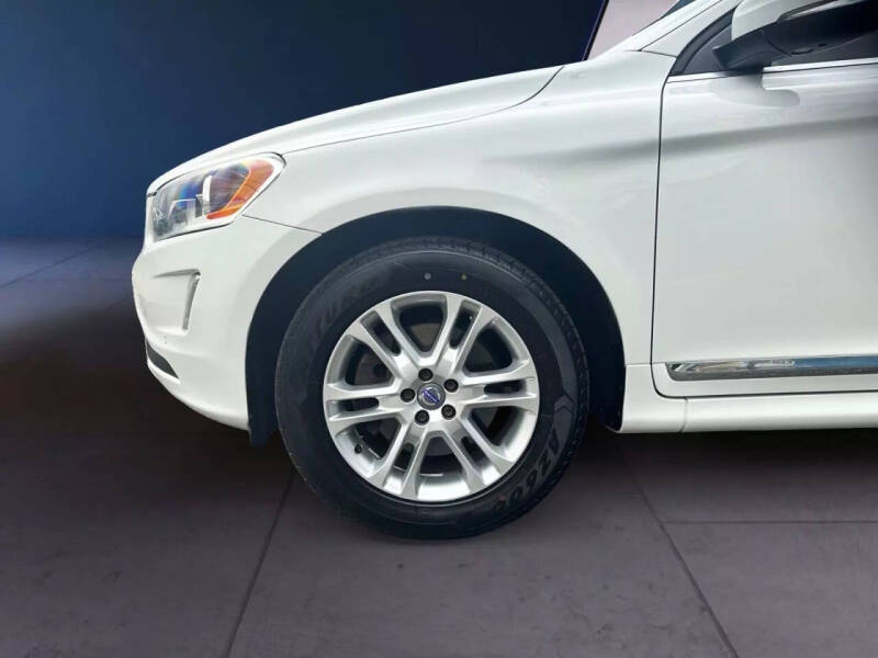 2015 Volvo XC60 T5 Drive-E Premier